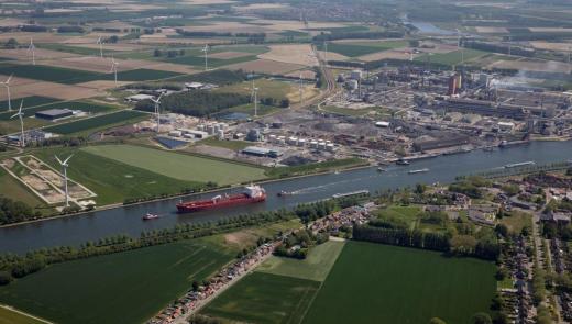 kanaal Sluiskil Yara